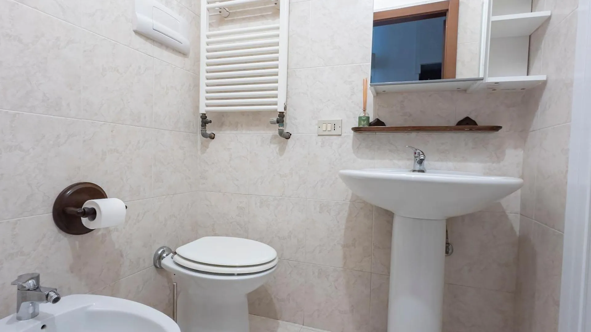 I Host Apartment - Orti 16 Scala D Milan Italy